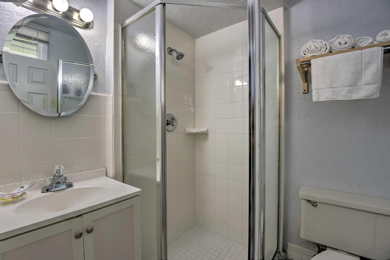 Coastal Waters 108-109- 2 Bedroom 2 Bath Pool Side Condo! New Smyrna Beach Exteriör bild